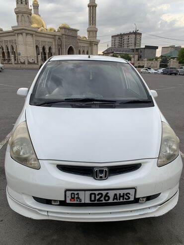 самая дорогая машина в кыргызстане: Honda Fit: 2003 г., 1.5 л, Вариатор, Бензин, Хэтчбэк