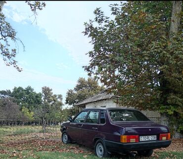 qaz 31 maşın: VAZ (LADA) 21099: 1.6 l | 1996 il | 12000 km Hetçbek