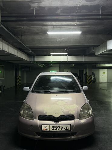 Toyota: Toyota Vitz: 2000 г., 1 л, Автомат, Бензин, Хетчбек