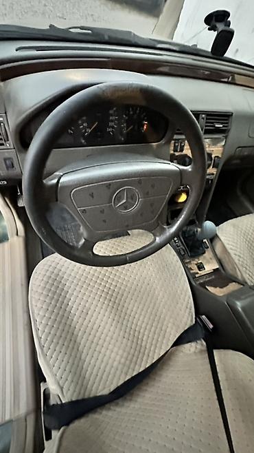 chek it: Mercedes-Benz C-Class: 1994 г., 2 л, Механика, Бензин, Седан — 10