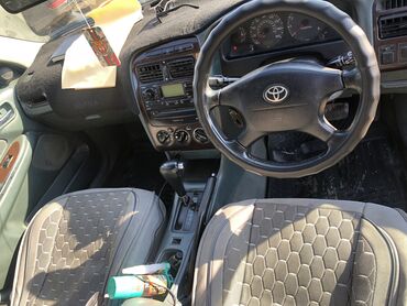 машину тайота: Toyota Avensis: 2002 г., 1.8 л, Автомат, Бензин, Хэтчбэк