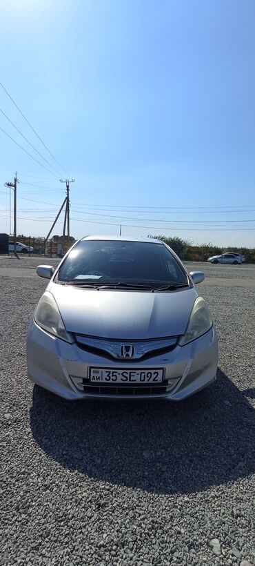 рассрочка машина фит: Honda Fit: 2010 г., 1.3 л, Автоматические, Бензин, Хэтчбэк