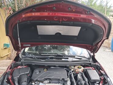 Chevrolet: Chevrolet Cruze: 1.4 l | 2016 il 120000 km Sedan — 10