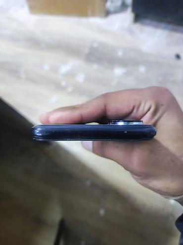 telfolar: Oppo 256 GB, rəng - Mavi, Sensor — 5