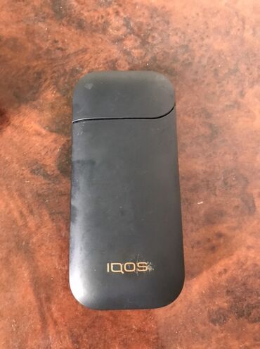 Qəlyan, vayp və aksesuarları: IQOS və glo tütün qızdırma cihazları Məhsul təsviri: - Şəkillərdə iki