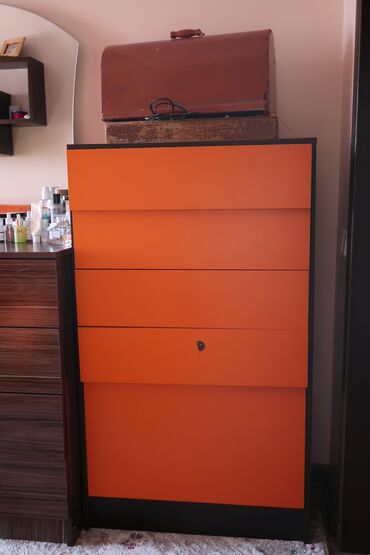 кара балта камод: Спальный гарнитур, Комод, цвет - Оранжевый, Б/у