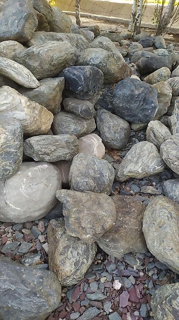 Фасадные гранитные плитки: Гранитный бутовый камень (фракция примерно 50–120 мм) - Натуральный — 18