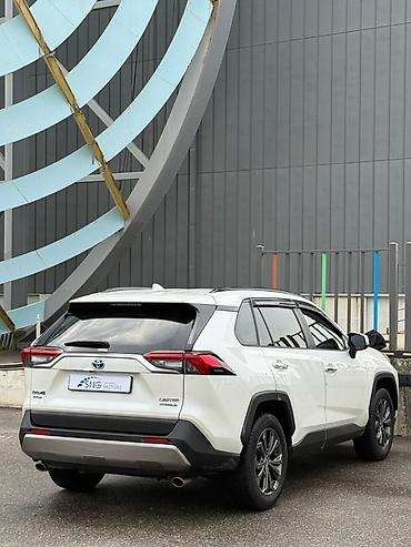 4 vd: Toyota RAV4: 2022 г., 2.5 л, Автомат, Гибрид, Кроссовер — 4