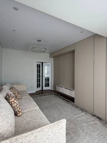 продаю дом район политеха: 2 комнаты, 61 м², 8 этаж, Евроремонт