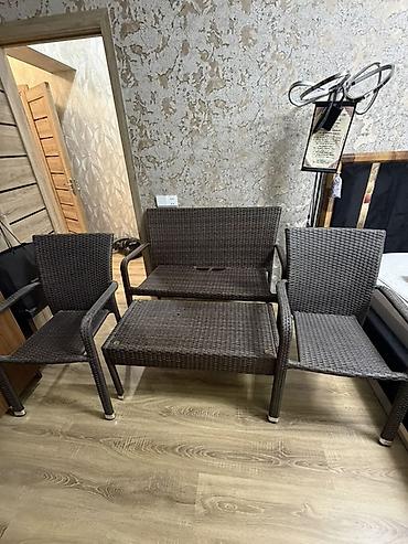 balkonlar: Rattan oturacaq dəsti – 4 parça - Tərkib: 2 ədəd qoltuqlu kreslo, 1 — 2