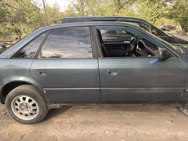 Audi: Audi 100: 1990 г., Механика, Бензин, Седан — 10