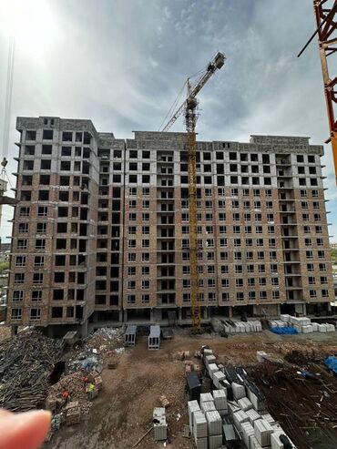 элит центр строй строительная компания: 1 комната, 43 м², Элитка, 10 этаж, ПСО (под самоотделку)