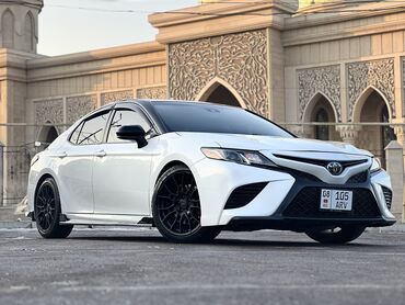 Toyota: Toyota Camry: 2019 г., 3.5 л, Автомат, Бензин, Седан