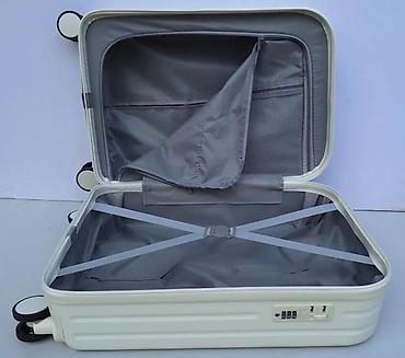 Putni koferi i torbe: Ručni kofer Cinnamoroll – tvrdi ABS - Dizajn: krem bela školjka sa — 4