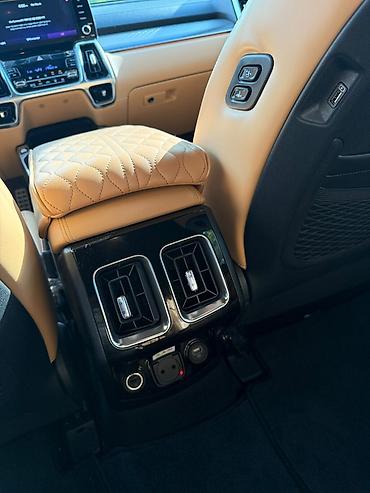 jac s7: Kia Sorento: 2021 г., 1.6 л, Автомат, Гибрид, Кроссовер — 9