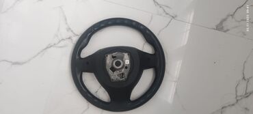 Soyutma və qızdırma sistemləri: Avtomobil sükanı – çoxfunksiyalı - Material: dəri üzlü, siyahı rəng -