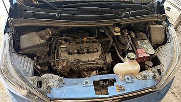 Chevrolet: Chevrolet Spark: 2017 г., 1 л, Вариатор, Бензин, Хэтчбэк — 31