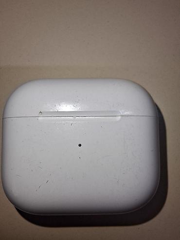 Аудиотехника: Кулакчындар үчүн кейс, Apple, Колдонулган, түсү - Ак — 1