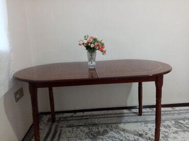 Masalar: Klassik masa, İşlənmiş, Açılan, Oval masa, Azərbaycan