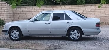 Mercedes-Benz: Mercedes-Benz W124: 2.8 l | 1994 il Sedan — 9