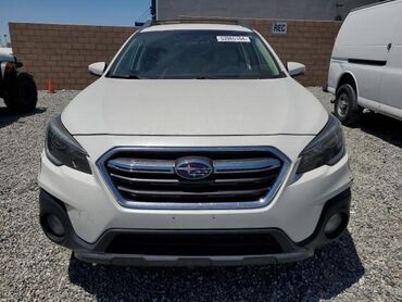 продаю аварийную машину: Subaru Outback: 2018 г., 2.5 л, Автомат, Бензин, Кроссовер