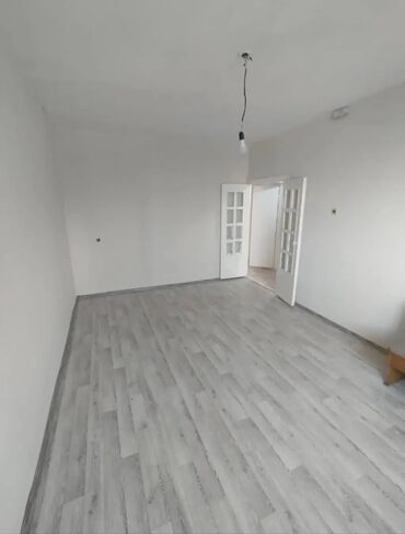 Продажа квартир: 3 комнаты, 62 м², 106 серия, 4 этаж, Старый ремонт