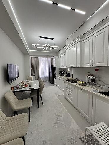 хата 3 комнатный: 3 комнаты, 96 м², Элитка, 6 этаж, Дизайнерский ремонт — 9