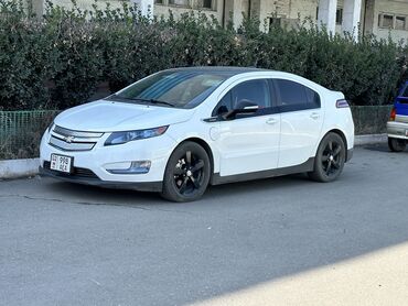 Chevrolet: Chevrolet Volt: 2011 г., 1.4 л, Вариатор, Электромобиль, Хэтчбэк