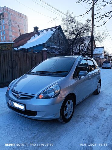 Honda: Honda Fit: 2005 г., 1.3 л, Вариатор, Бензин, Хэтчбэк