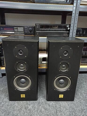 Zvučnici i stereo sistemi: Kendo status line 90 trosistemci basevi 6 incha bas refleksi — 6