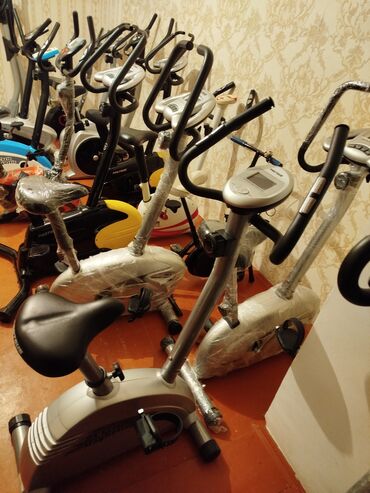 az dili test toplusu 2: Trenajor satilir.
Bir çox az işlənmiş velotrenajor veloxizekler var