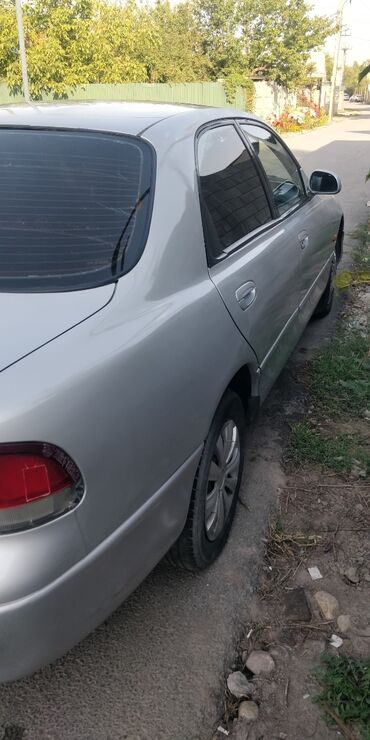 ауди а6 2007: Mazda 626: 1995 г., 1.8 л, Механика, Бензин, Седан