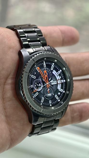 Умные часы Samsung Gear S3 Frontier (чёрные) - Классический круглый