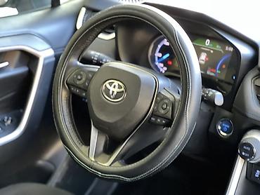 Toyota: Toyota RAV4: 2020 г., 2.5 л, Вариатор, Гибрид, Кроссовер — 10