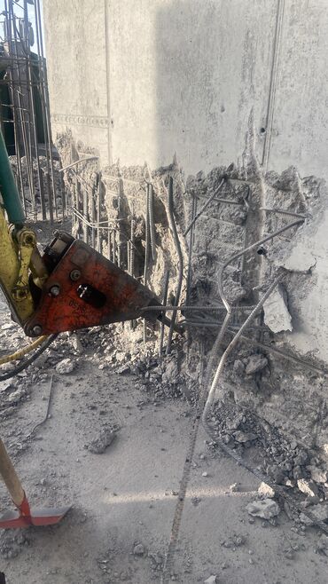 Демонтажные работы: | Гипсокартонная стена, Снос перегородки, Снятие старой штукатурки 3-5 лет опыта — 5