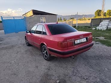 салон машины: Audi 100: 1991 г., 2 л, Механика, Бензин, Седан — 2