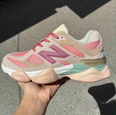 metro obuca нови пазар – слике: New balance 9060 patike

Novo
Brojevi 36 do 41

fb Moja Kupovina 1