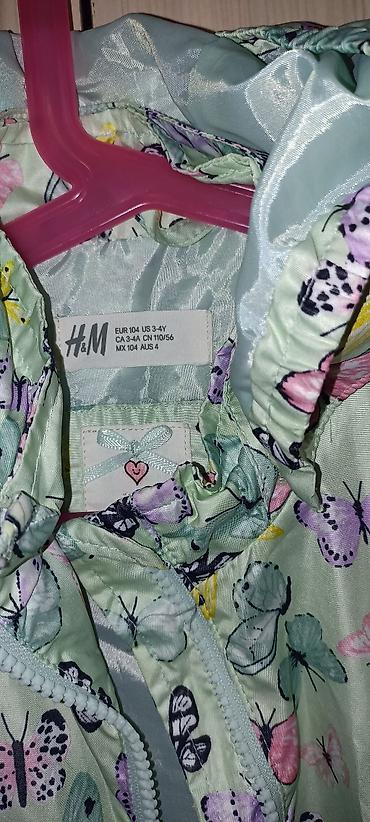 на годик: Продаю куртку на осень-весна H&M на рост 104, 3-4 годика — 4