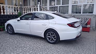 chrysler c300: Hyundai Sonata: 2019 г., Автомат, Газ, Фастбек — 1