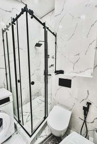 Посуточная аренда квартир: 1 комната, Душевая кабина, Постельное белье, Кондиционер — 4