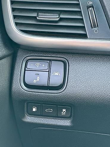 renaut 19: Kia Optima: 2 l | Sedan — 10