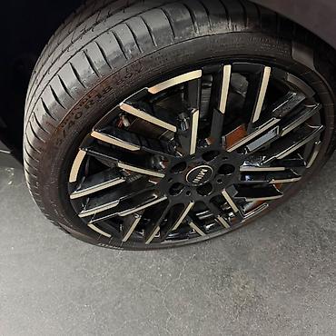 Mini: Mini : 2024 г., 2 л, Автомат, Бензин, Хэтчбэк — 10