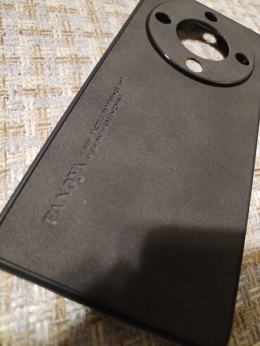 Kabrolar: Honor x9a örtükler ( cixol) ve plonka ( 4azn) uzune cekmeye — 9