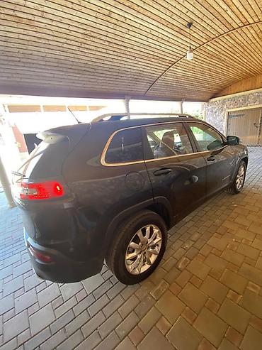 luaz satilir: Jeep Cherokee: 2.4 l | 2015 il 102000 km Ofrouder/SUV — 9