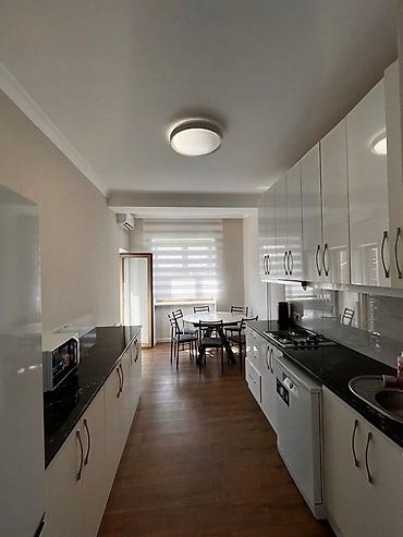 kant flat: Просторная квартира с современной отделкой и мебелью. Планировка и — 7