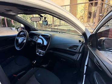 шевролле спарк: Chevrolet Spark: 2017 г., Автомат, Бензин, Хэтчбэк — 7