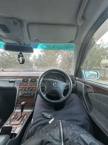 Mercedes-Benz: Mercedes-Benz E-Class: 2002 г., Автомат, Седан — 8