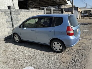 Honda: Honda Fit: 2003 г., 1.3 л, Вариатор, Бензин, Хэтчбэк