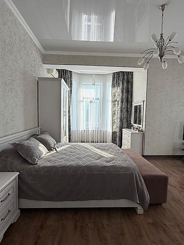 Продажа коттеджей и домов: 5 комнат, 230 м², 6 соток, Бишкек, Азия Молл Собственник — 22