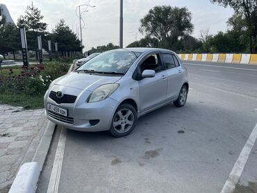 срочно срочно продам машину: Toyota Vitz: 2005 г., 1.3 л, Вариатор, Бензин, Хэтчбэк